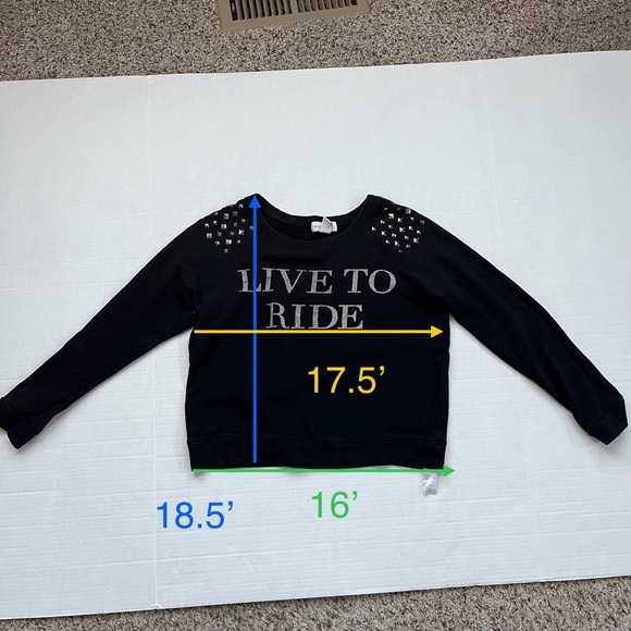 🎉6/$26🎉 FOREVER 21 Live to Ride Studded Sweater Crop Top - Picture 2 of 4